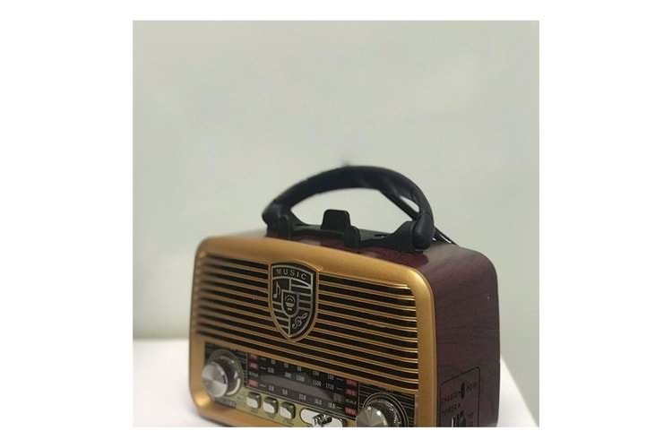 Everton Rt-845 Güneş Enerjili Panelli Bluetooth Fm-usb-Tf Card-Aux Nostaljik Radyo