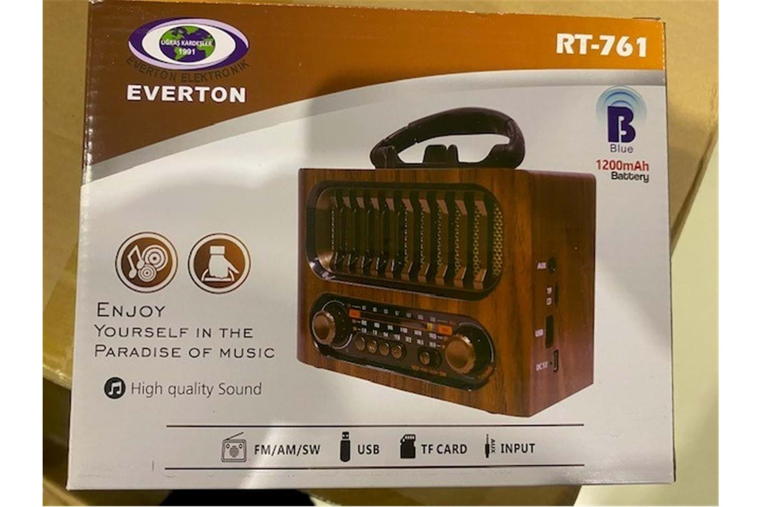 Everton Rt-761 (Solar Güneş Panelli) -Usb-Tf-Am-Fm-Sw-Blue-Connect-Tws-Usb Şarj Nostaljik Radyo