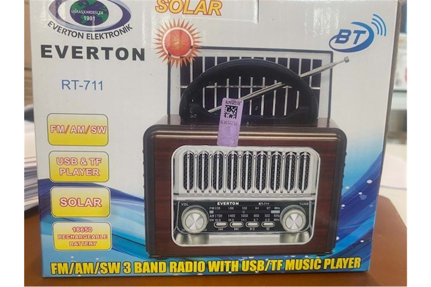 Everton Rt-711-Usb-Tf-Am-Fm-Sw-Tws-Usb Güneş Eenerjili Nostaljik Radyo