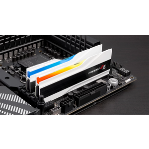 GSKILL 32GB (2X 16GB) DDR5 6000MHZ CL36 DUAL KIT RGB PC RAM TRIDENT Z5 F5-6000J3636F16GX2-TZ5RW BEYAZ