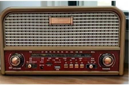 Everton RT-715 Bluetooth-USB-SD-FM Şarjlı Nostaljik Radyo Led Fener Özellikli
