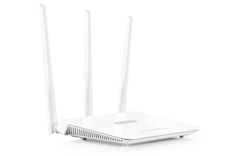 Everest EWR-F303 300Mbps 2.4GHz 3x5dBi Anten 1xWAN 3xLAN Repeater+AP+WISP Destekli Wireless Router